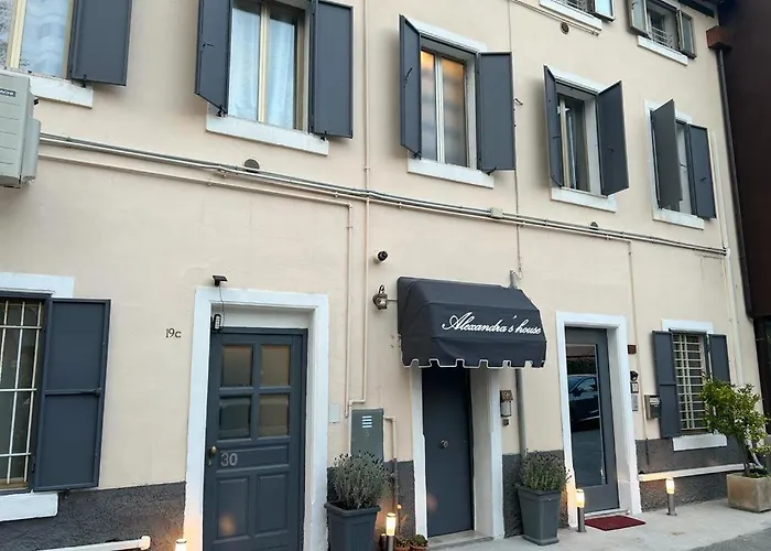 アパート Alexandra's House *
