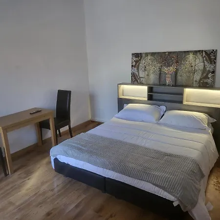 Alexandra's House Apartment *